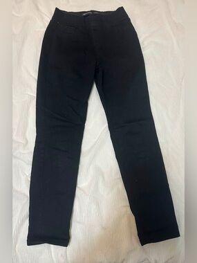 Women’s Black Straight-Leg Jeggings - Classic Everyday Style